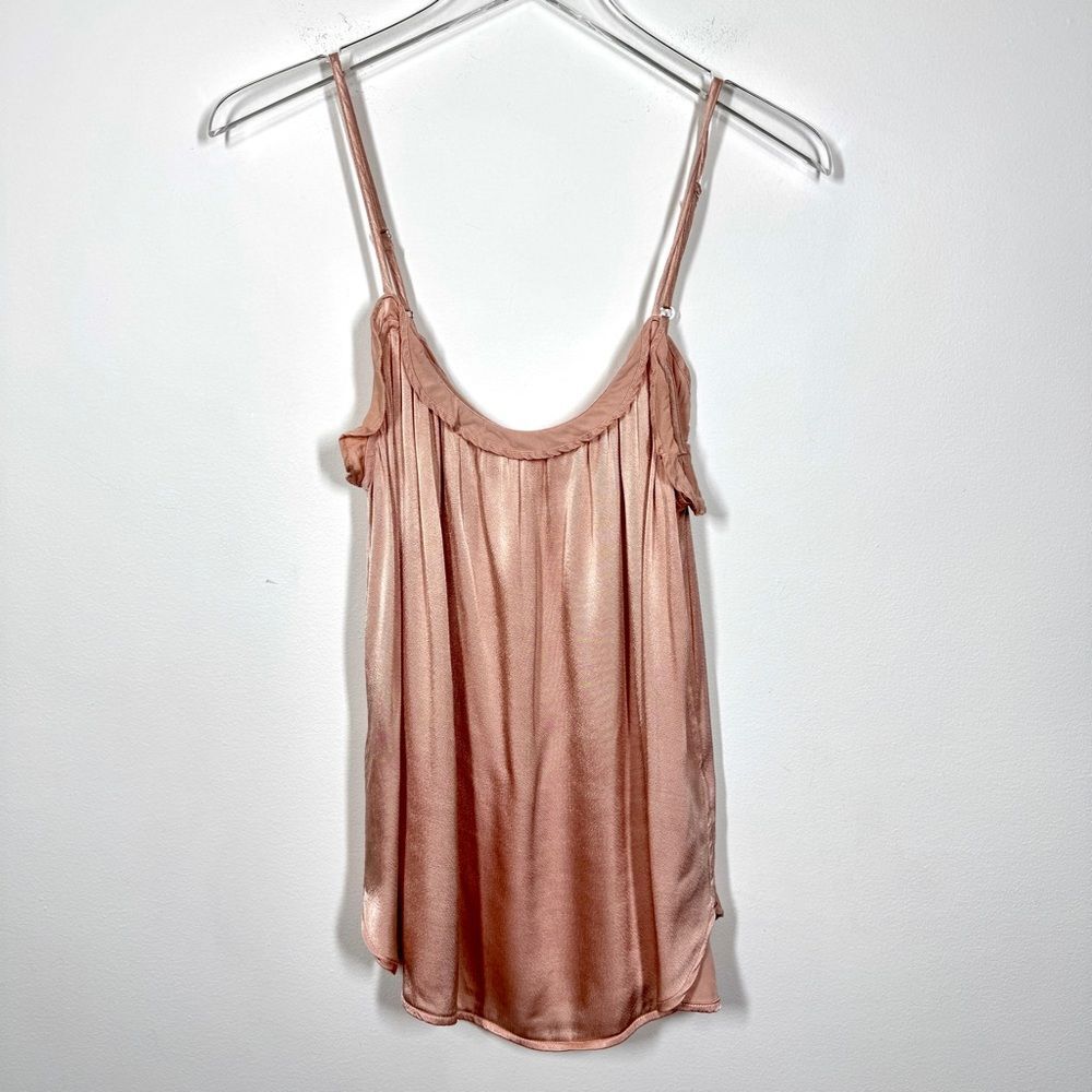 Xirena Women’s Size Medium Rayon Mauve Pink Tank Top with Ruffle Neckline
